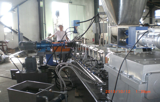 220v Plastic Granules Making Machine With Parallel Twin Screw Extruder
